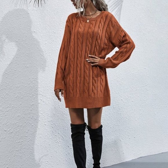 oversized chunky knit cable sweater dress - Picture 3 of 5